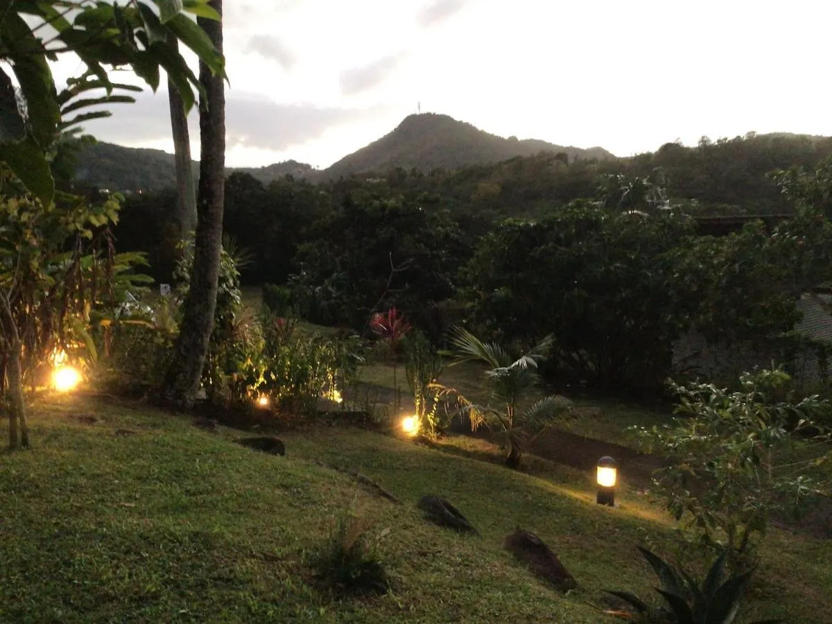 Le Cottage Sainte-Rose 0*,